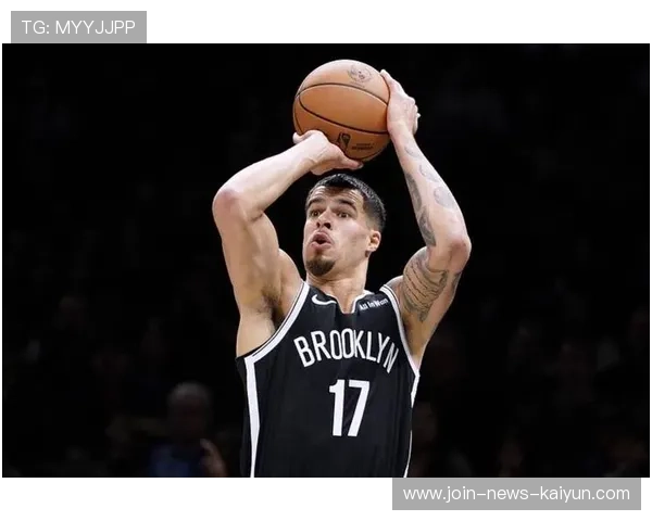 篮网连中关键远投，小迈克尔·波特成主角