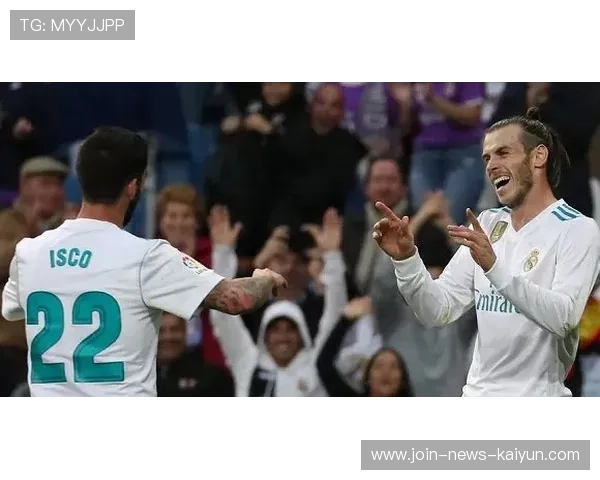 皇马中路直塞精准到位